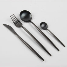 Load image into Gallery viewer, Black gold cutlery set