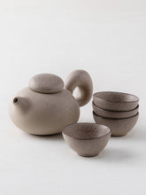 Load image into Gallery viewer, Big Handle teapot
