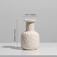 Load image into Gallery viewer, Home ceramic vase for Flowers

