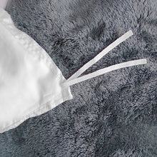 Load image into Gallery viewer, Luxurious pinch pleated bedding set
